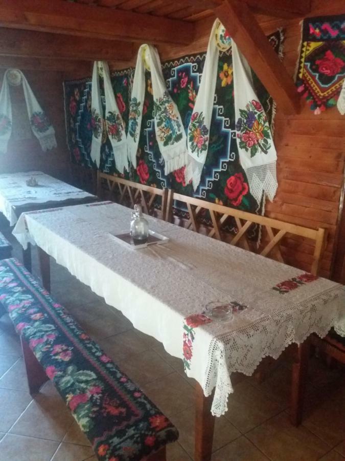 Cabana Victor Sighetu Marmaţiei 外观 照片